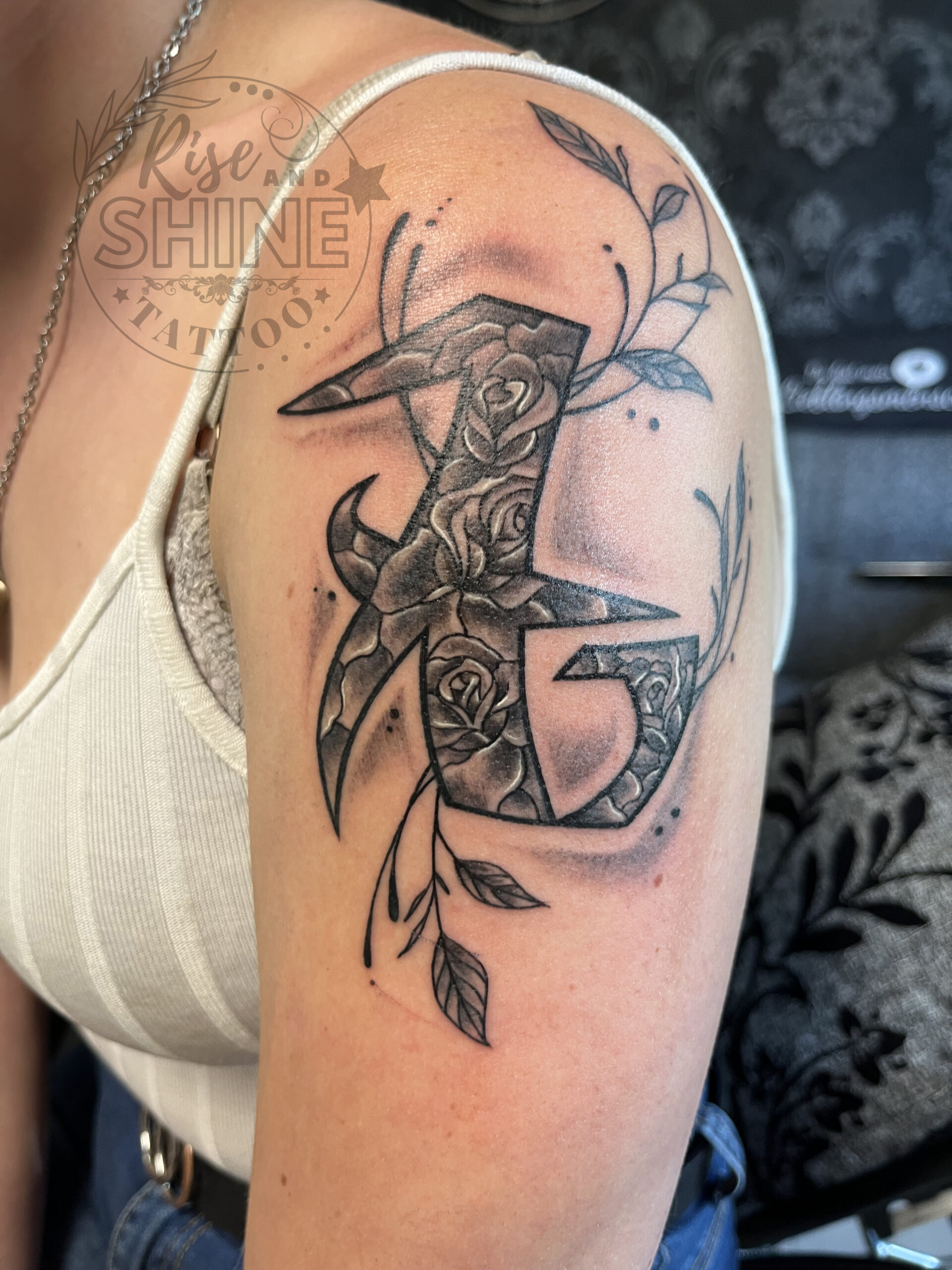 Rise and Shine Tattoo  indebuurt Enschede